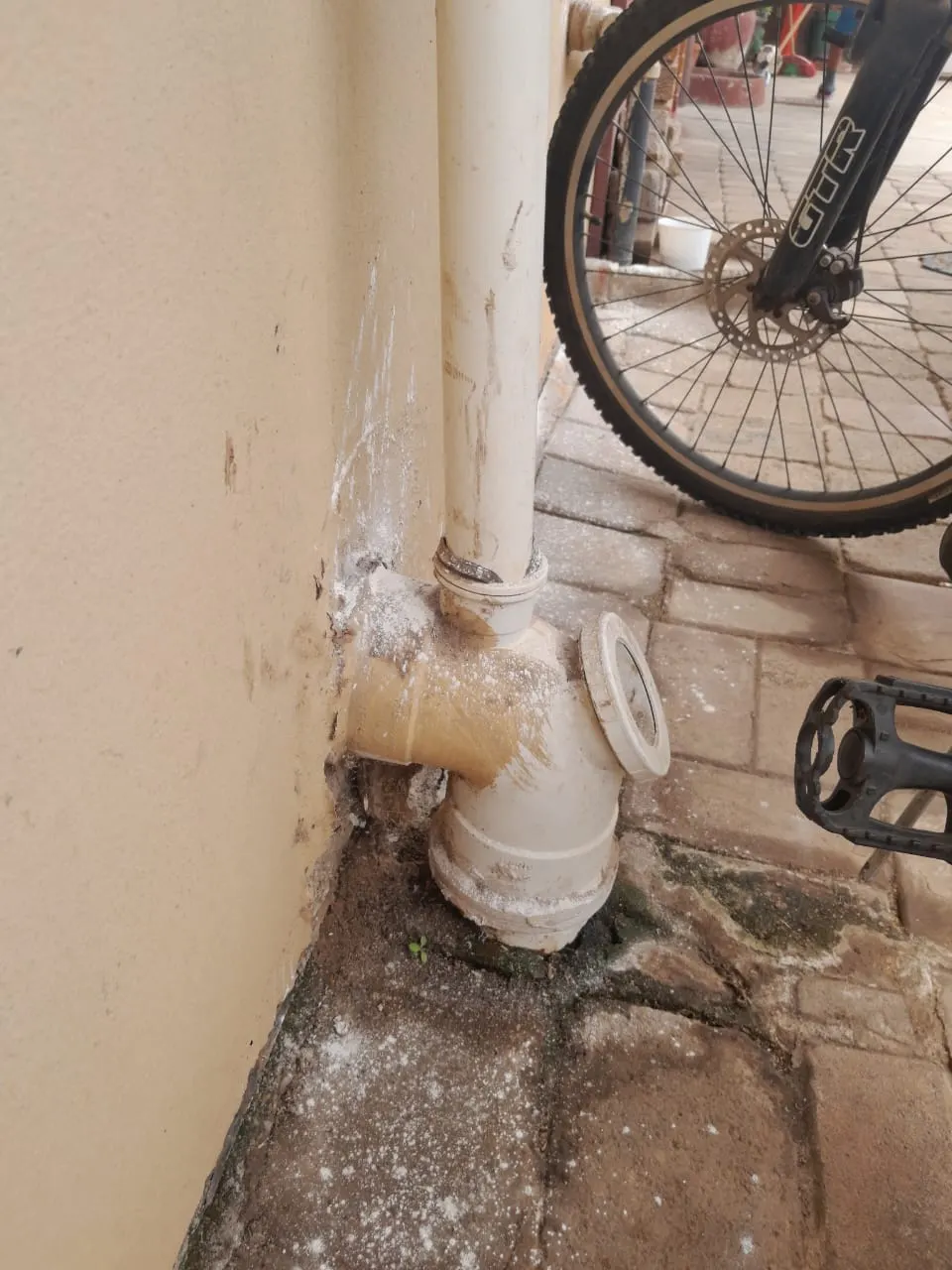 Blocked drain cleaning in Clayville – cleared blockage (24/7)