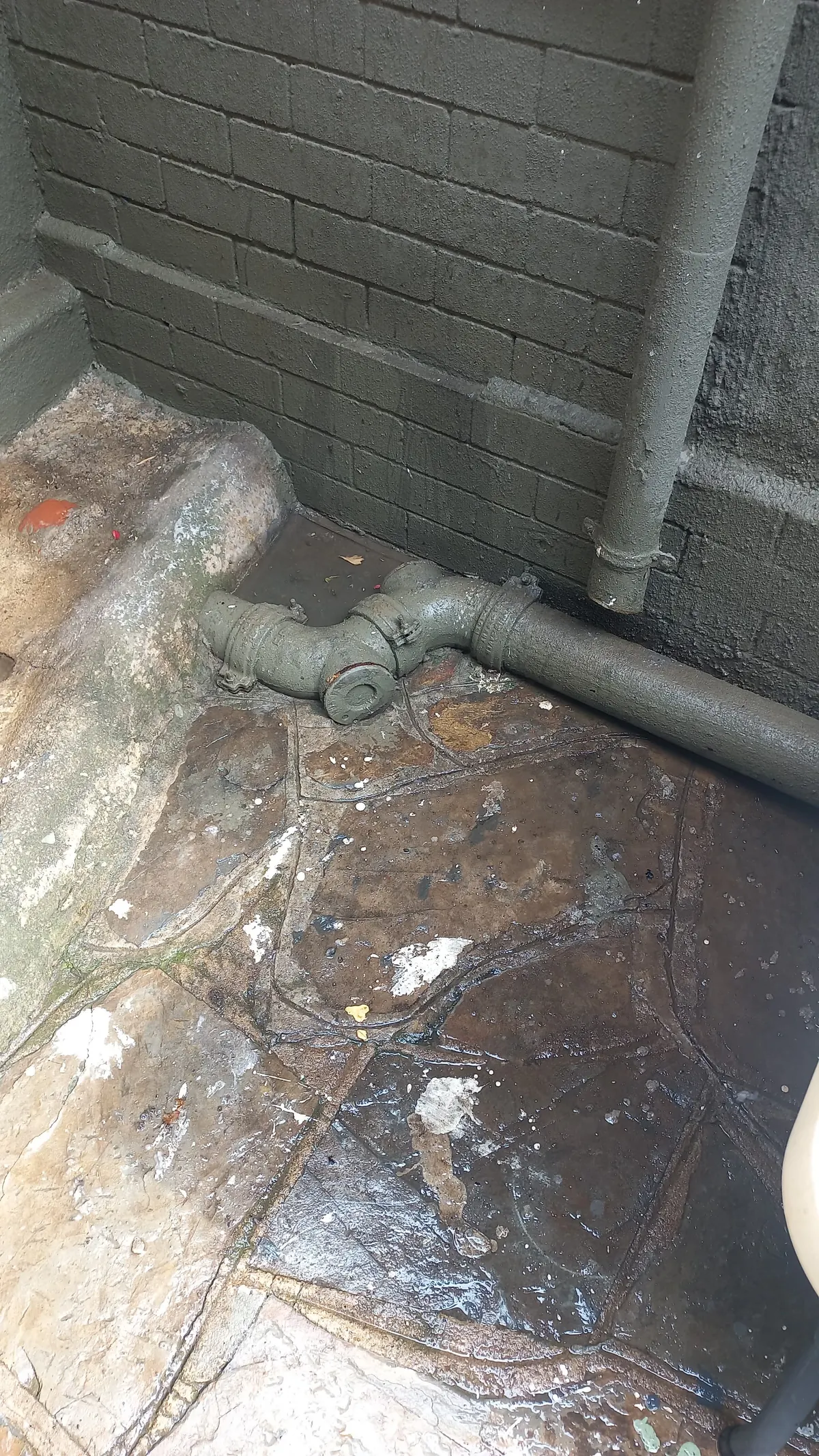 Emergency drain unblocking in Zola 24/7 emergency drain unblocking in Zola